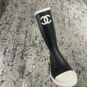 CHANEL Women's Black and White Winter Boots